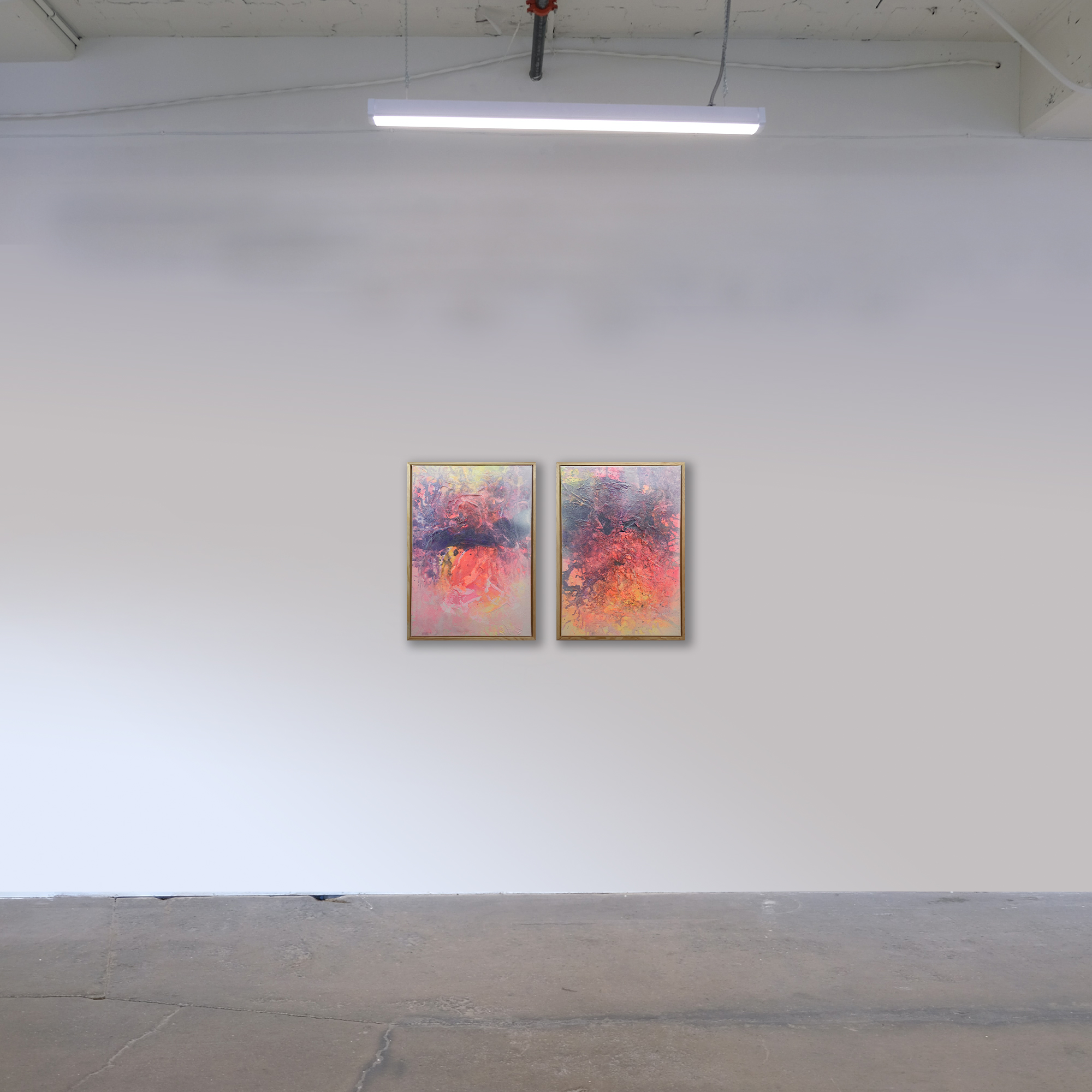 Zweiteiliges abstraktes Kunstwerk „BY THE WAY“ von Sophie Friederichs mit zwei Leinwandbildern im Format 30 × 40 cm in Rosa-, Lila- und Gelbtönen, strukturierte Acrylmalerei mit moderner, farbintensiver Komposition.