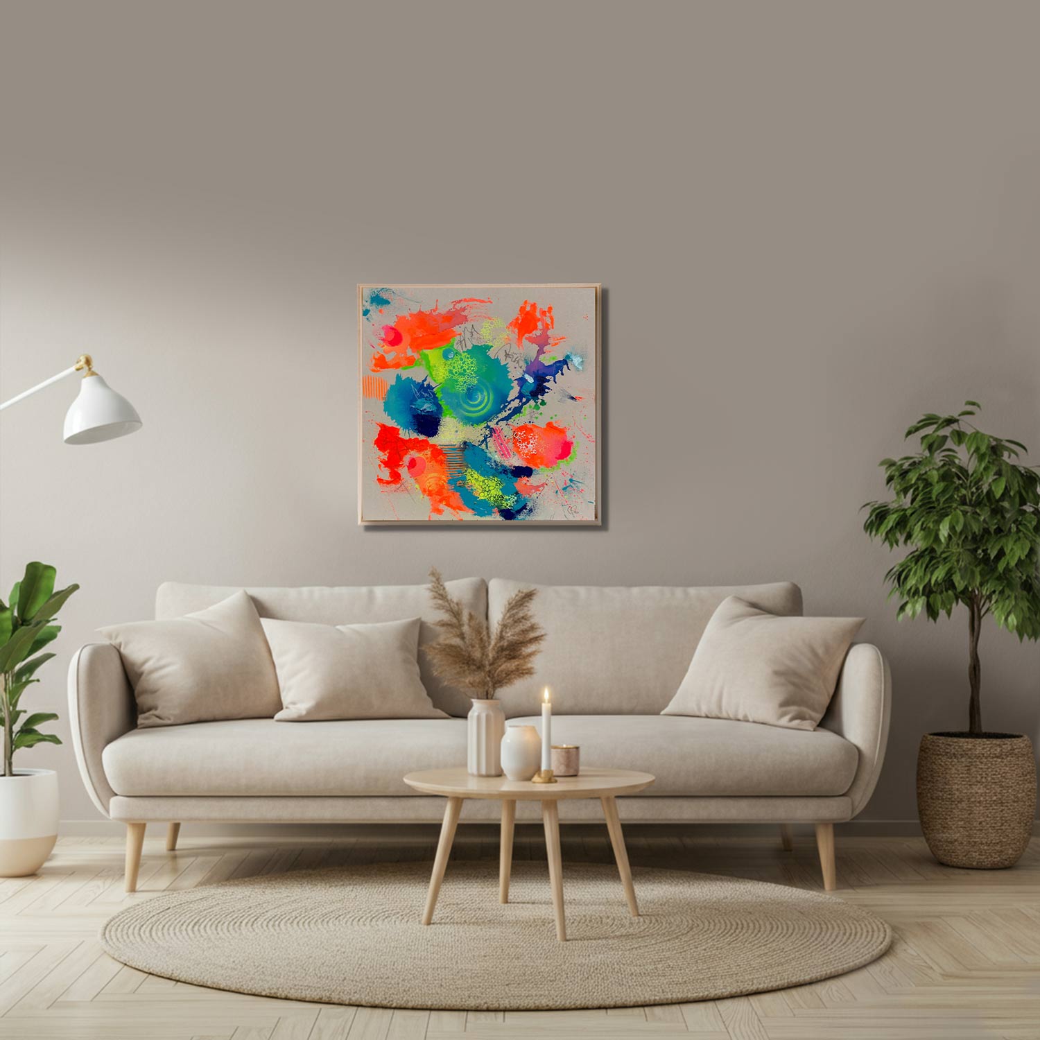 Abstraktes Originalgemälde „BORN SLIPPY“ von Sophie Friederichs im Format 70 × 70 cm mit Neon-Orange, Gelb, Blau und Violett auf naturfarbenem Hintergrund, dynamische Acrylmalerei mit urbaner Street-Art-Ästhetik.