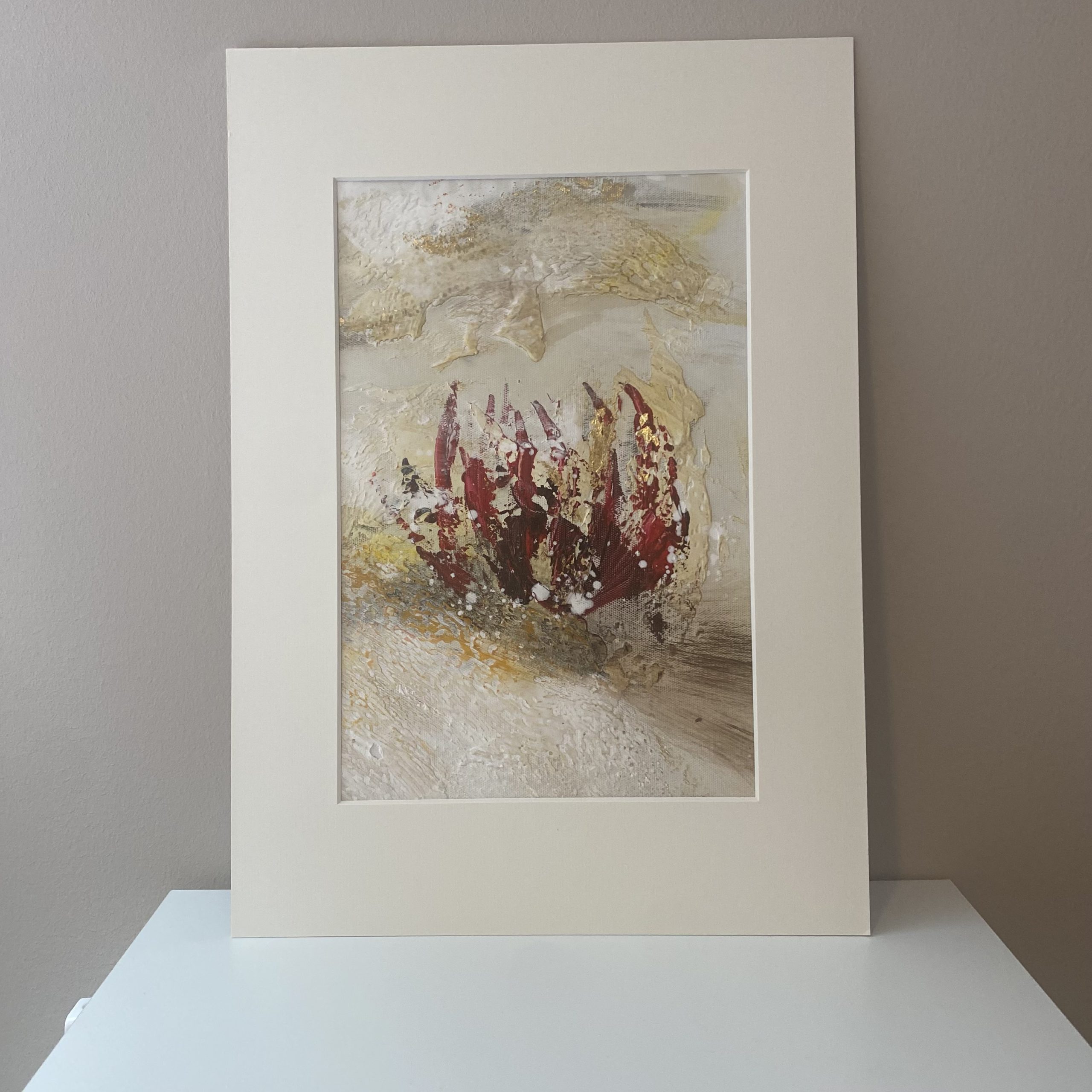 GOLDEN MEMORIES - eine abstrakt gemalte Mini Painting Serie von Sophie Friederichs. Farbwelt in Gold, Rot und Orange