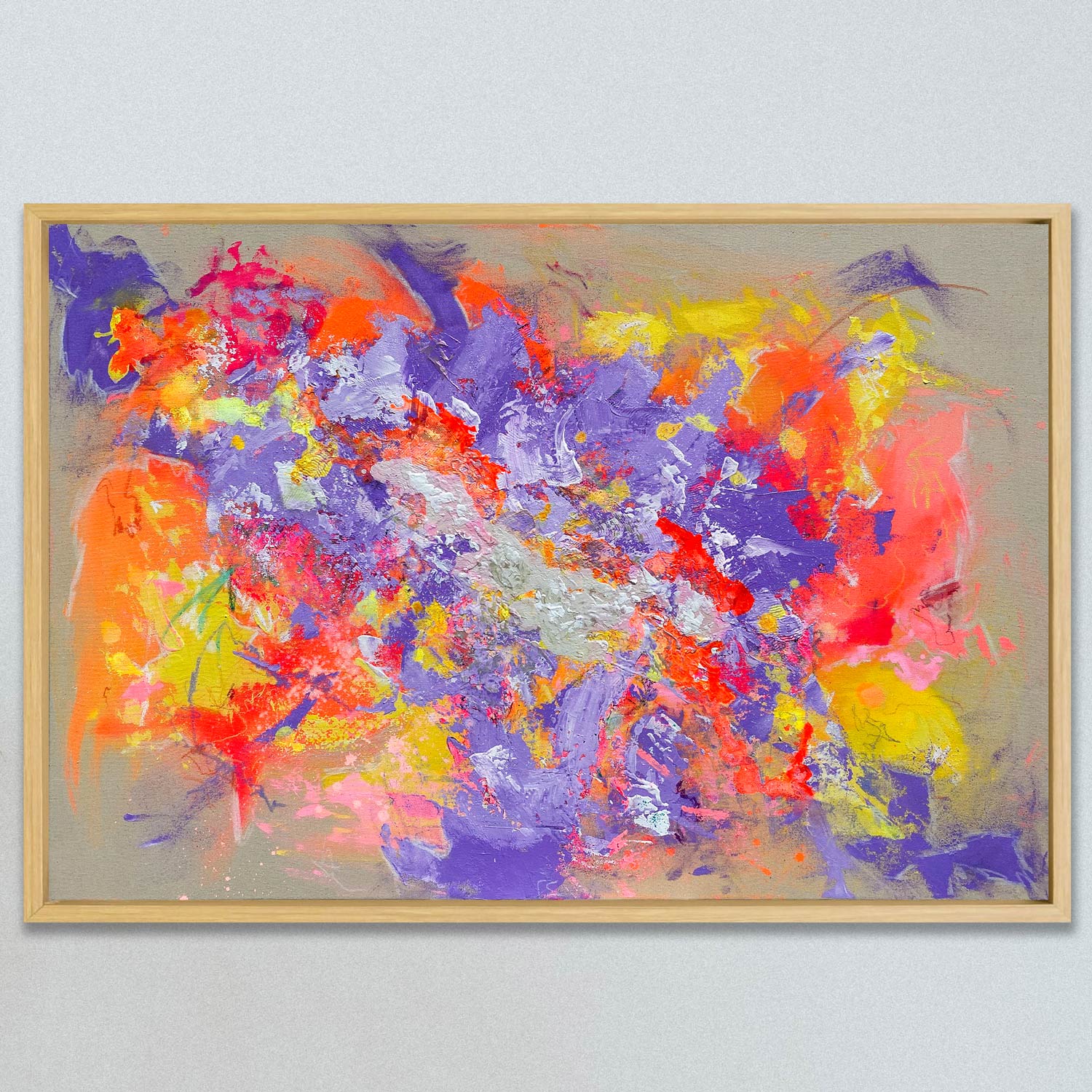 BIRDSONG - Abstrakt gemaltes Leinwandbild. 150x100 cm groß, in starken Neonfarben gehalten, dominiert von Violetttönen, Orange, gelb und Pink. 