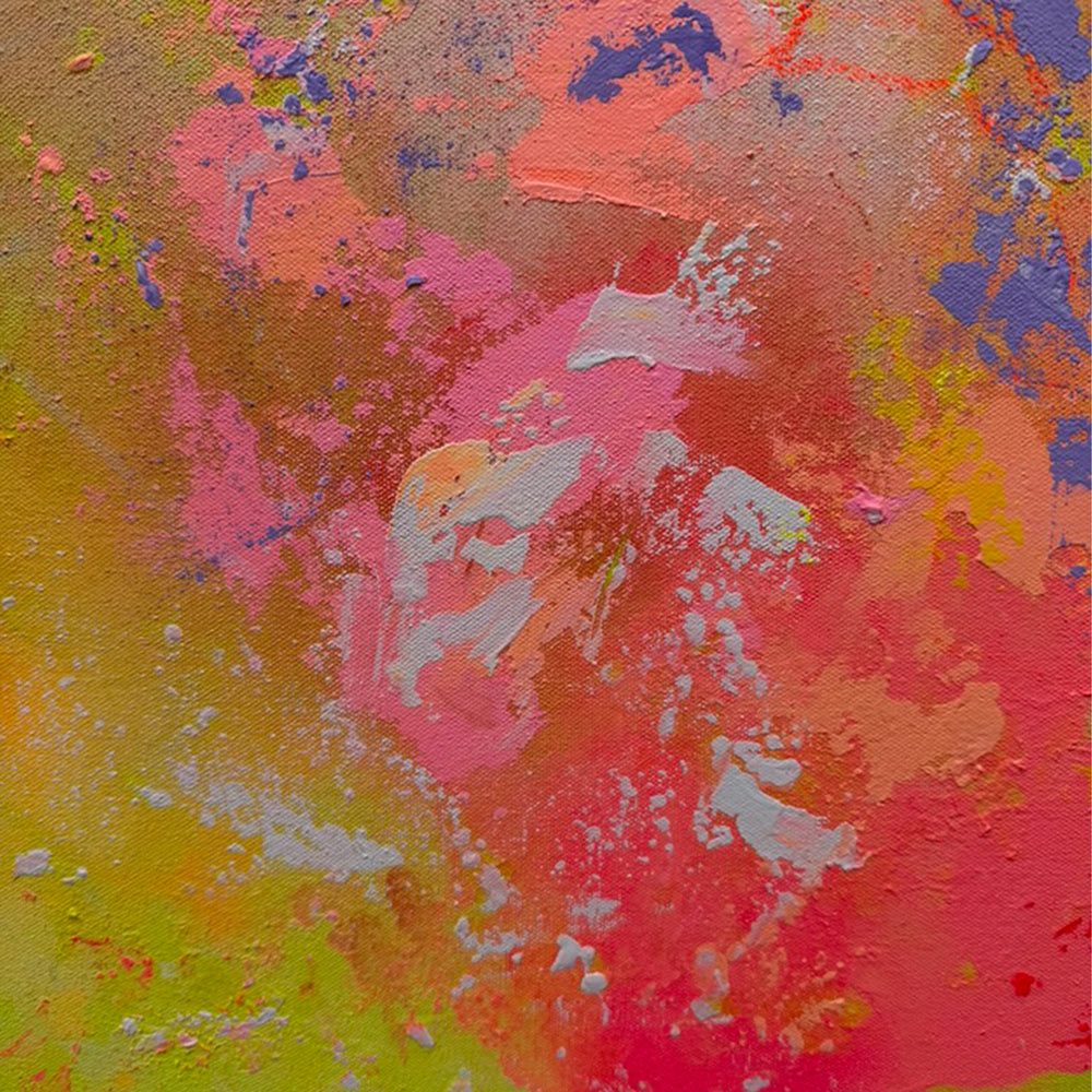 Abstraktes Acrylgemälde „LULU“ auf Naturleinwand, 120 × 100 cm, mit leuchtenden Farbflächen in Pink, Koralle, Orange, Limettengrün und Blau, eingefasst in einen schmalen gelben Holzrahmen.